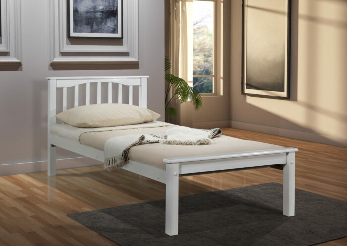 Sandra single bed